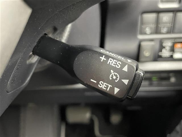 Toyota NOAH 2020 8239426-7