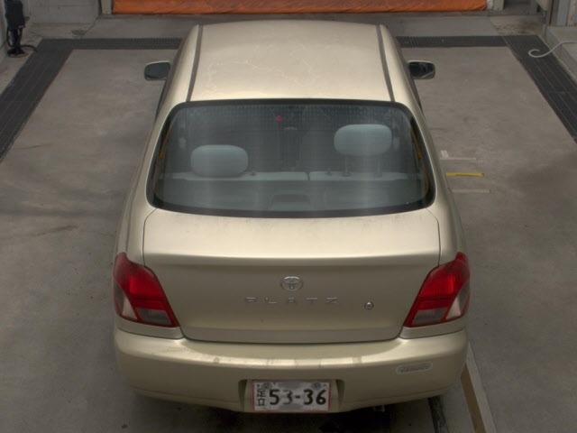 Toyota PLATZ 1999 8242201-7