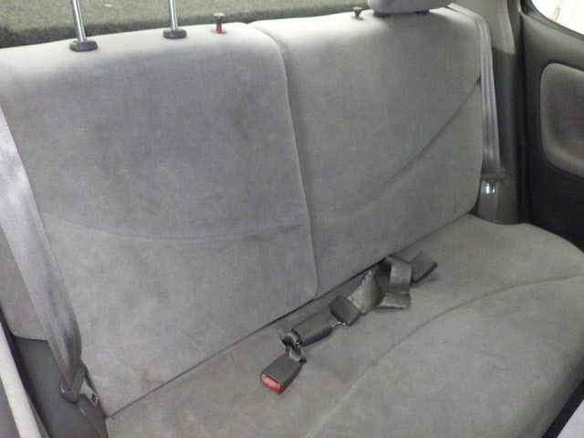 Toyota PLATZ 1999 8242201-8