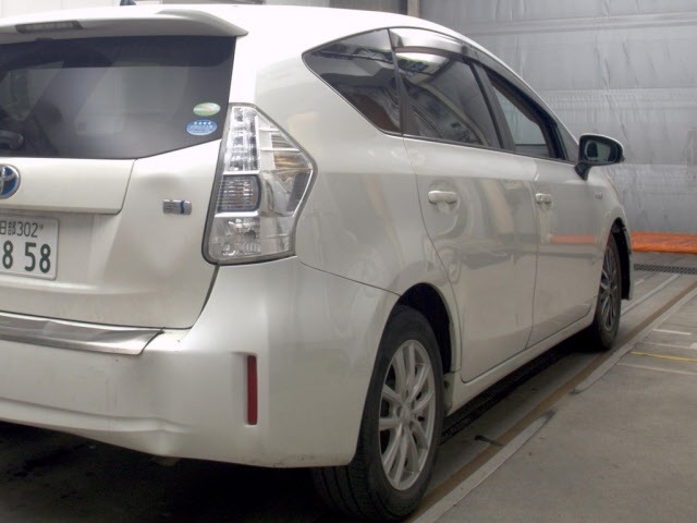 Toyota PRIUS 2012 8243486-5