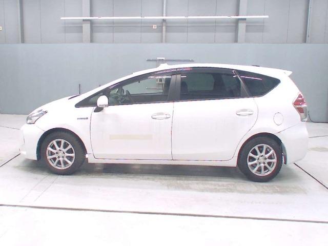 Toyota PRIUS 2016 8243493-4