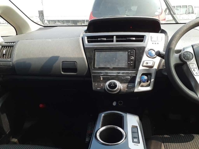 Toyota PRIUS 2016 8243493-9