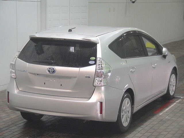 Toyota PRIUS 2013 8243504-5