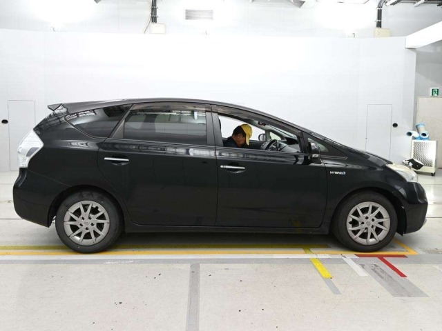 Toyota PRIUS 2014 8243514-3