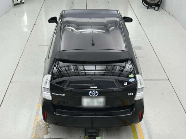 Toyota PRIUS 2014 8243514-8