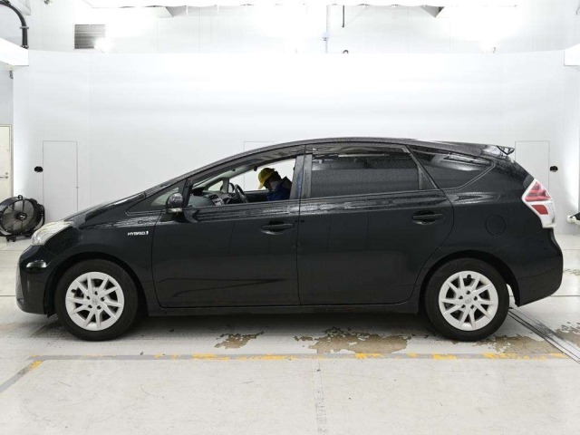Toyota PRIUS 2016 8243522-4