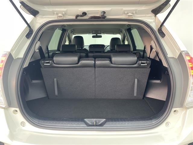 Toyota PRIUS 2019 8243704-2