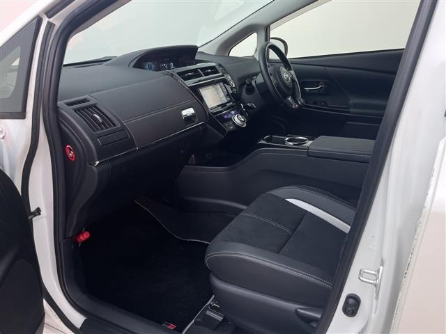 Toyota PRIUS 2019 8243704-9