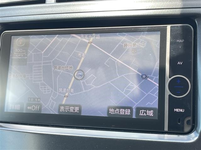 Toyota PRIUS 2014 8243714-17