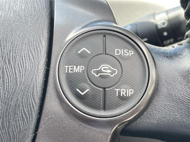 Toyota PRIUS 2014 8243714-8