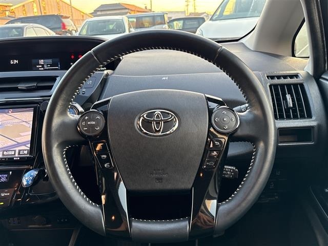 Toyota PRIUS 2018 8243715-22