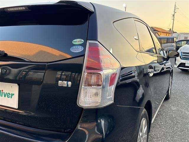 Toyota PRIUS 2018 8243715-7