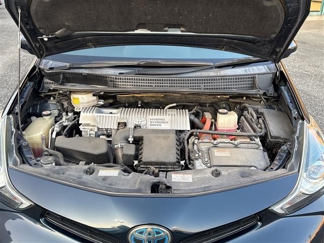 Toyota PRIUS 2018 8243715-9