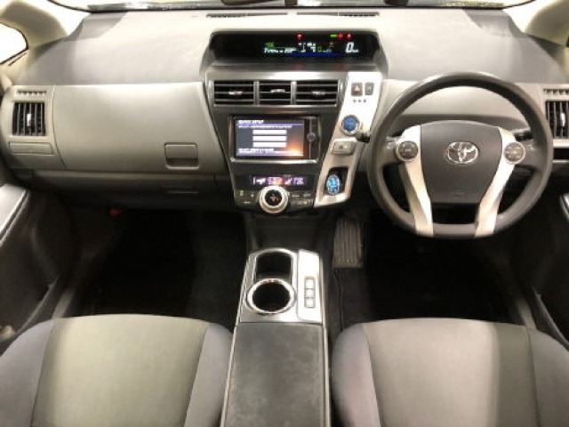 Toyota PRIUS 2013 8243717-4