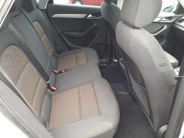 Audi Q3 2013 8243952-10