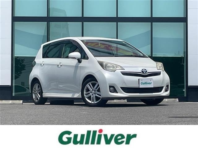 Toyota RACTIS 2012 8243998-0
