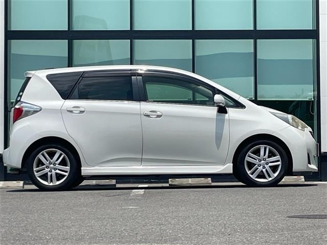 Toyota RACTIS 2012 8243998-22
