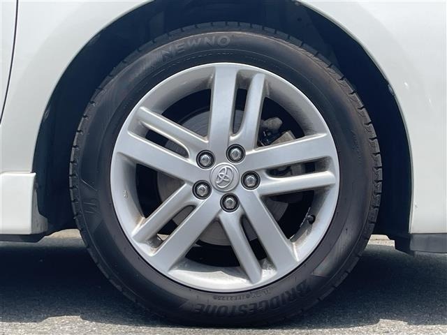 Toyota RACTIS 2012 8243998-6