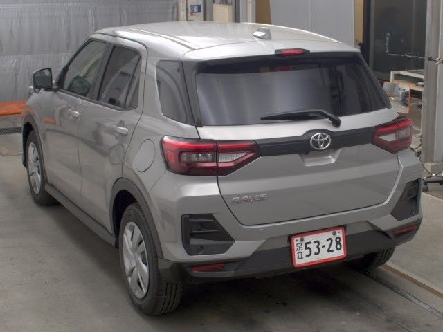 Toyota RAIZE 2025 8239970-1