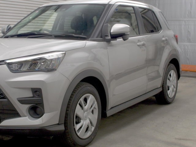 Toyota RAIZE 2025 8239970-4