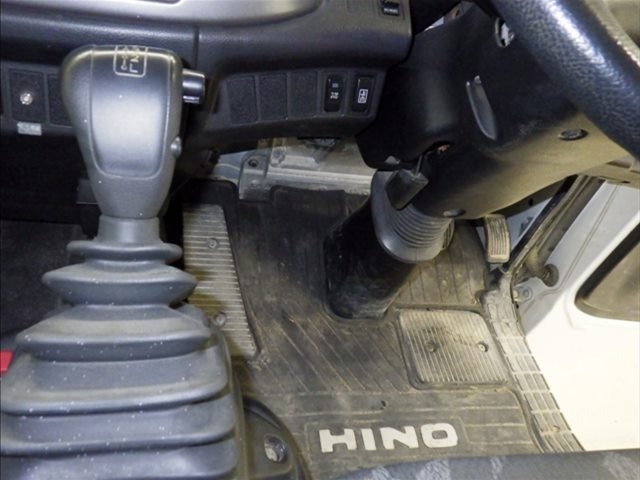 Hino RANGER 2016 8244385-7