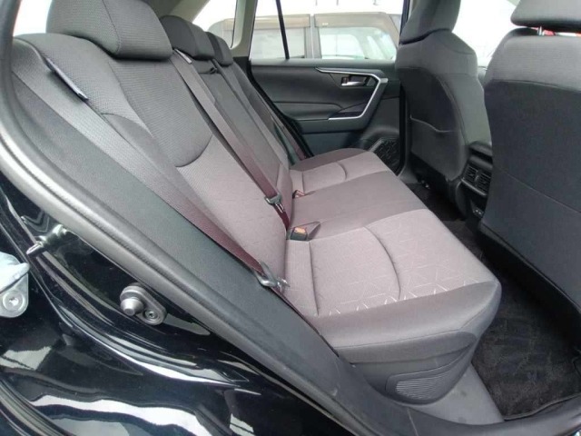 Toyota RAV4 2023 8243384-12