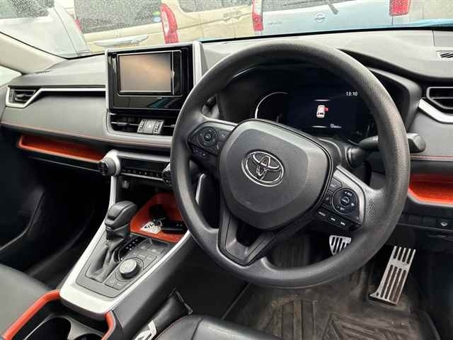 Toyota RAV4 2019 8243390-3