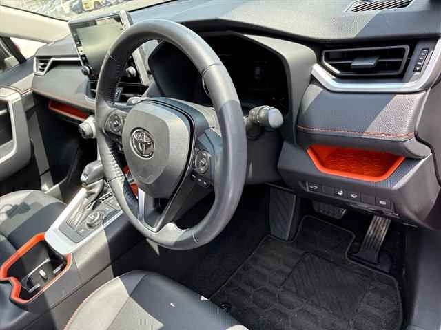 Toyota RAV4 2022 8243391-3
