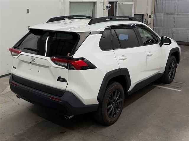 Toyota RAV4 2023 8243396-5