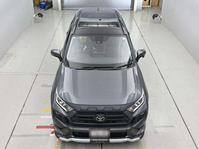 Toyota RAV4 2022 8243400-7