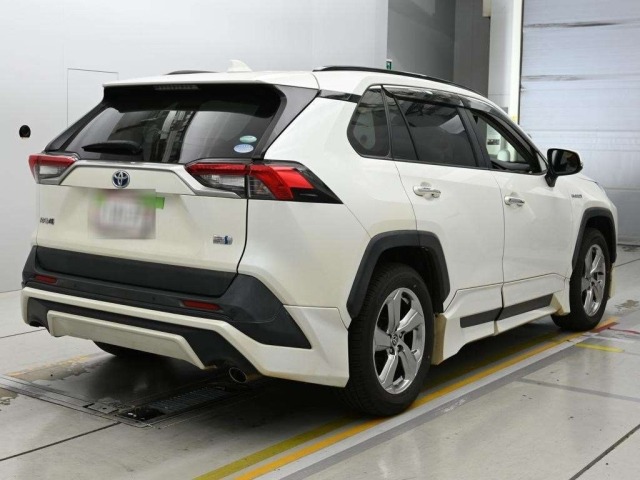 Toyota RAV4 2019 8243401-1