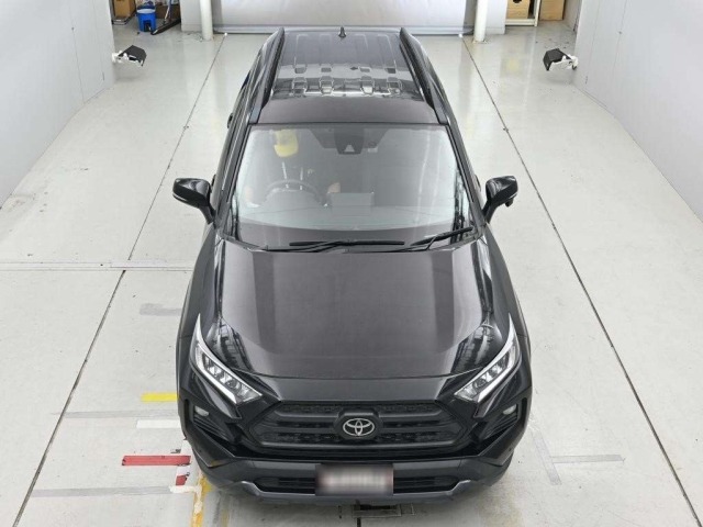 Toyota RAV4 2021 8243403-7