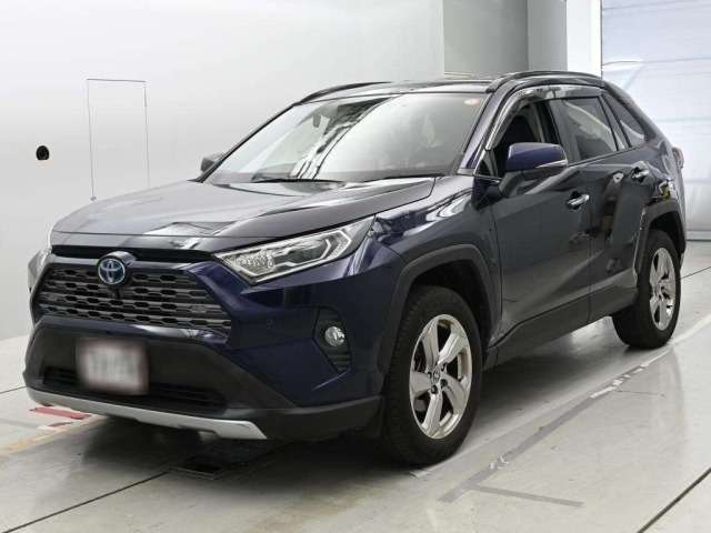 Toyota RAV4 2021 8243411-0