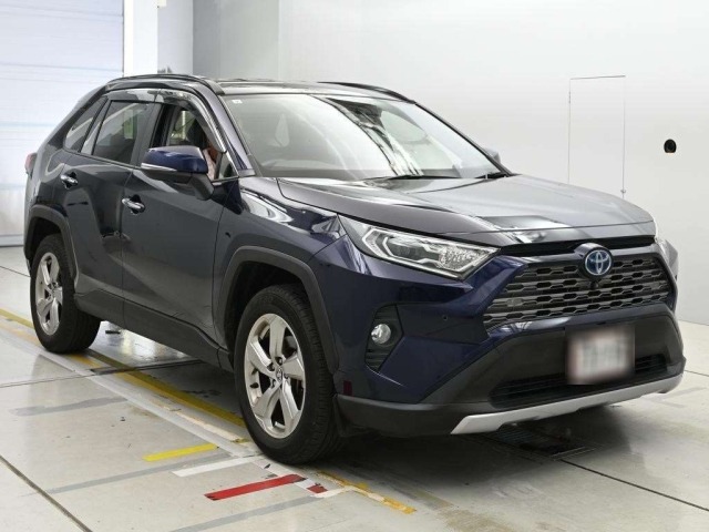 Toyota RAV4 2021 8243411-5