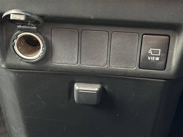Toyota ROOMY 2018 8236954-8