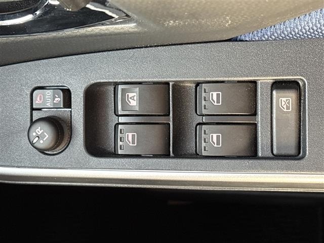 Toyota ROOMY 2018 8236954-9