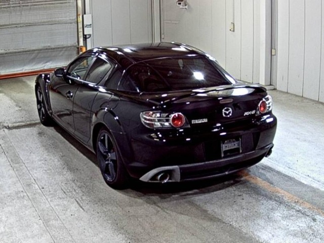 Mazda RX-8 2004 8239121-1