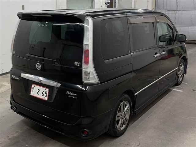 Nissan SERENA 2009 8237300-5