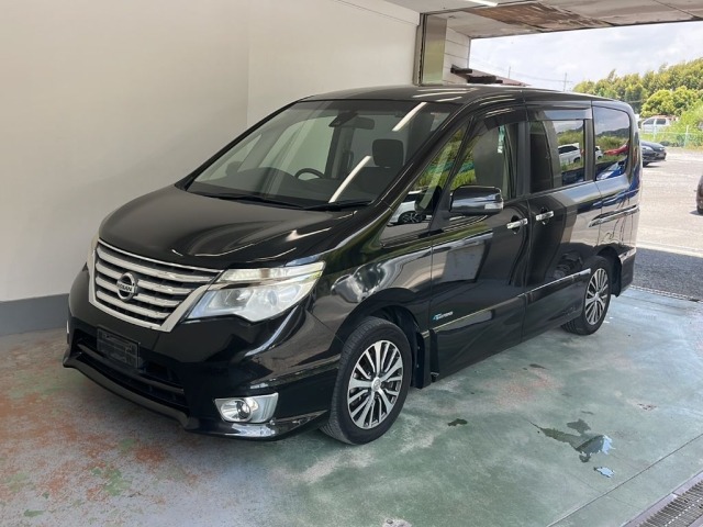 Nissan SERENA 2014 8237301-0