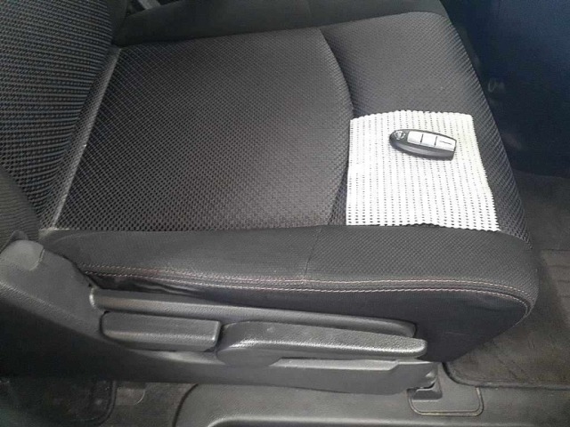 Nissan SERENA 2013 8237314-10
