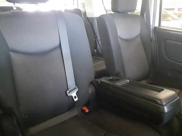 Nissan SERENA 2013 8237314-11