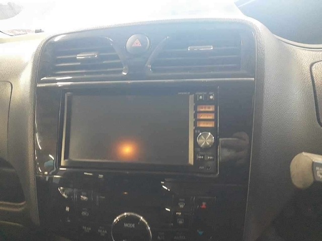 Nissan SERENA 2013 8237314-12