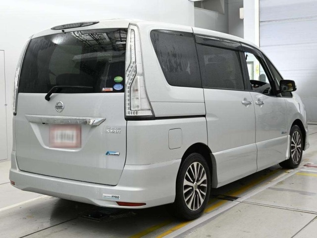 Nissan SERENA 2014 8237323-1