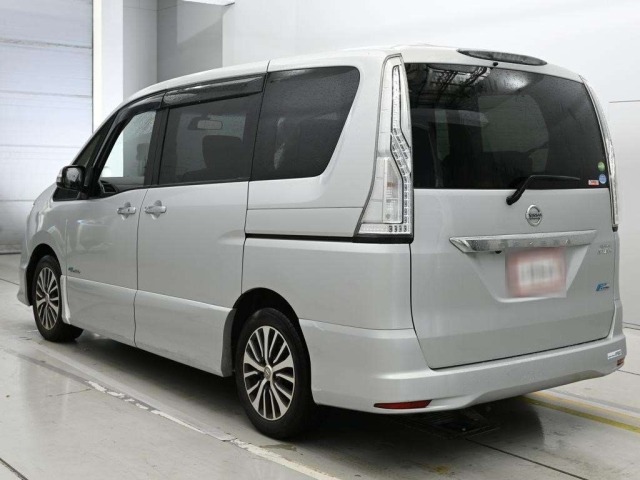 Nissan SERENA 2014 8237323-6