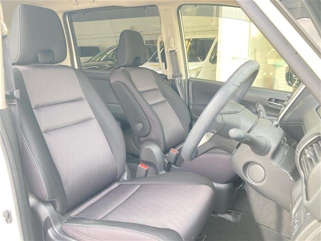 Nissan SERENA 2018 8237615-19