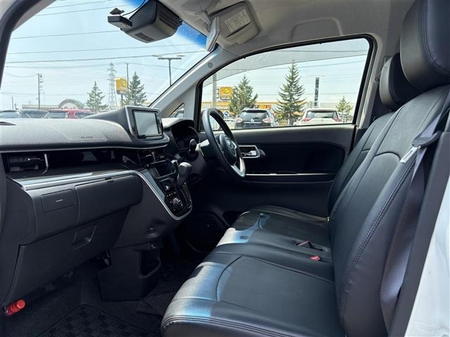 Subaru STELLA 2018 8237235-7