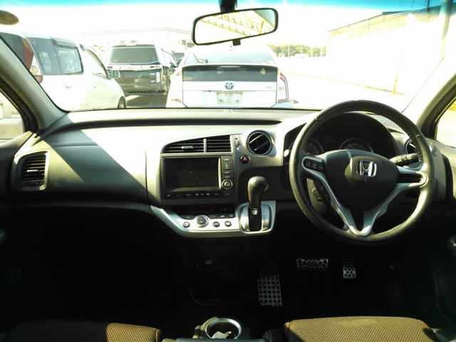 Honda STREAM 2013 8238495-8