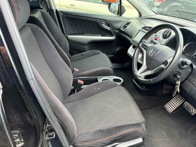 Honda STREAM 2009 8238502-7