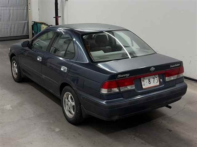 Nissan SUNNY 2001 8237206-1