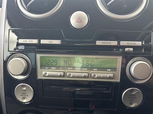 Mazda VERISA 2010 8239054-10